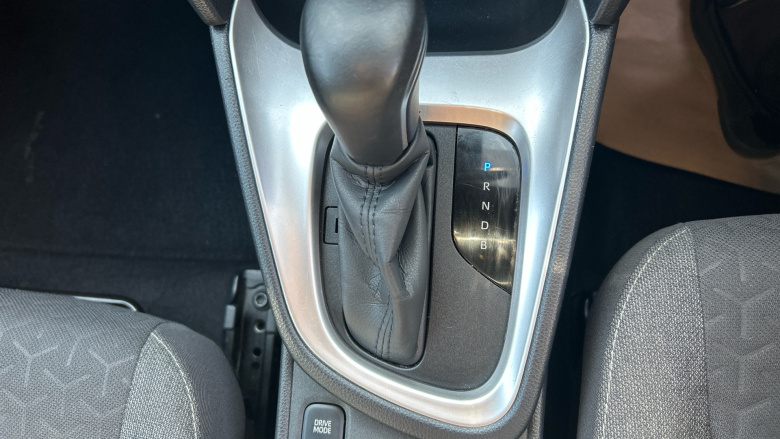 Toyota Yaris Cross 1.5 Hybrid Design 5dr CVT Hybrid Estate